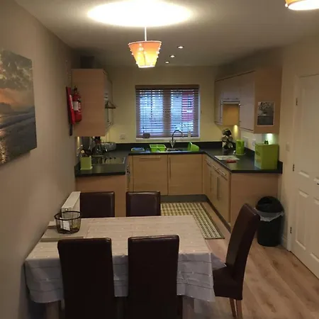 Seakisses At 78 Sunrise Drive *